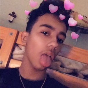 Meet your Posher, Luis a